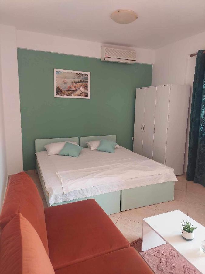 Greek Holiday Πευκοχώρι Εξωτερικό φωτογραφία